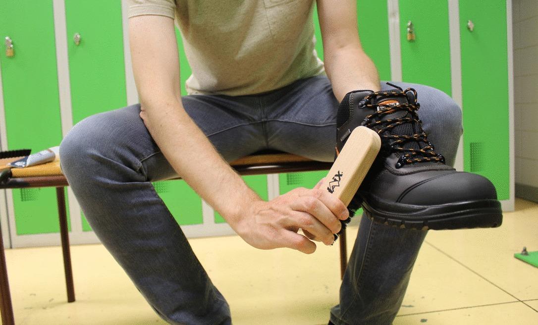 Ensemble 3 brosses pour chaussures - 1
